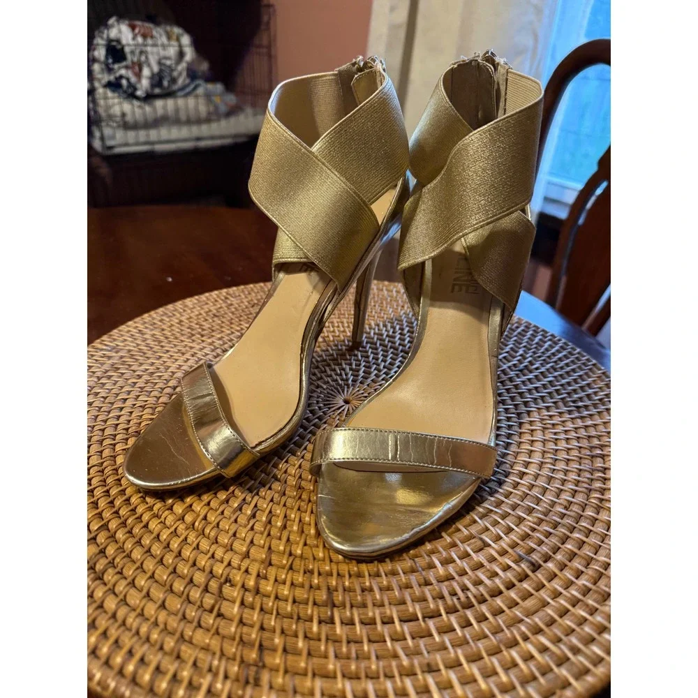 Madeline Girl Womens Metallic Gold Strappy Stiletto Heels Ankle Strap Size 8